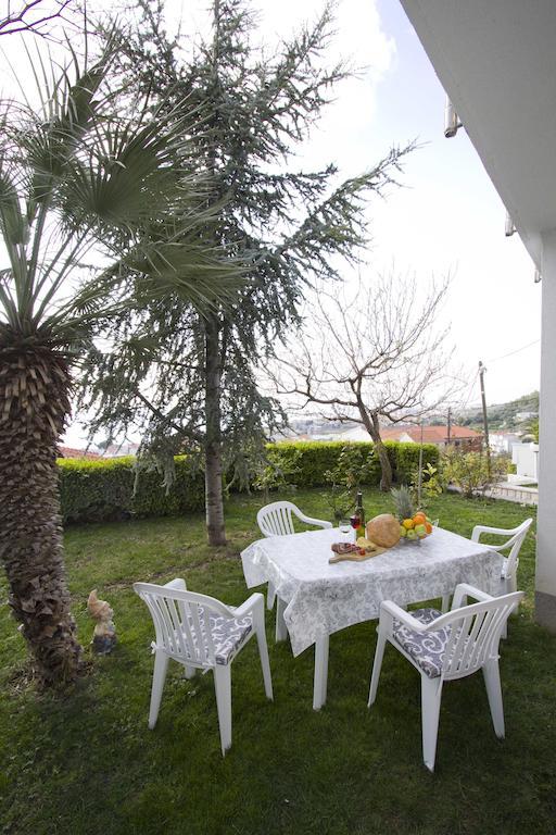 פודסטראנה Apartment Pcelica Maja חדר תמונה