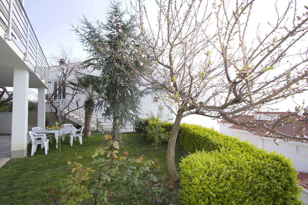 פודסטראנה Apartment Pcelica Maja חדר תמונה